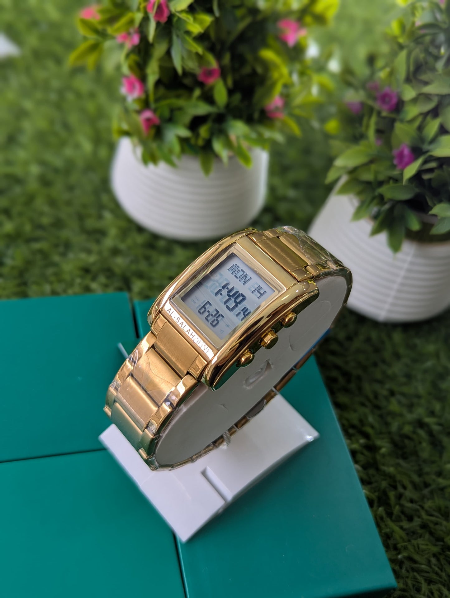 Al Azan Stainless Steel Watch – Elegant Look for Masjid & Office