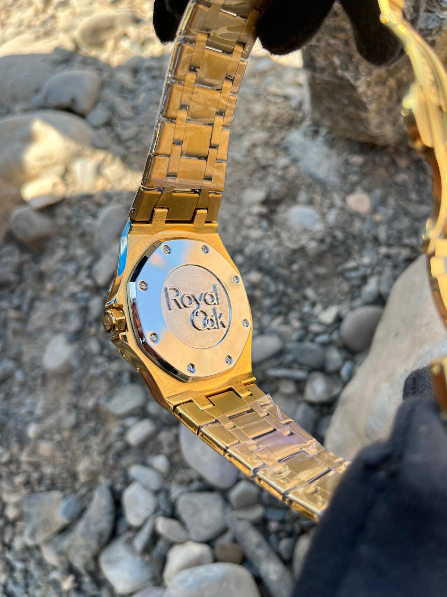Stylish Stainless Steel Watch β Perfect for Any Occasion