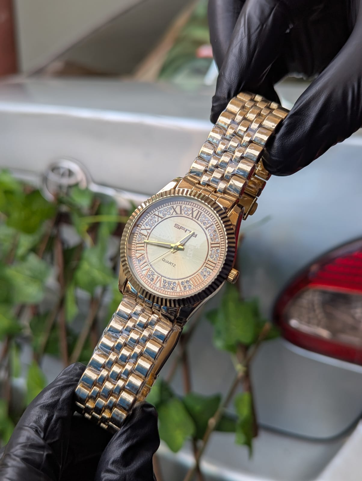 Premium Luxury Watch – Timeless Craftsmanship & Refined Elegance