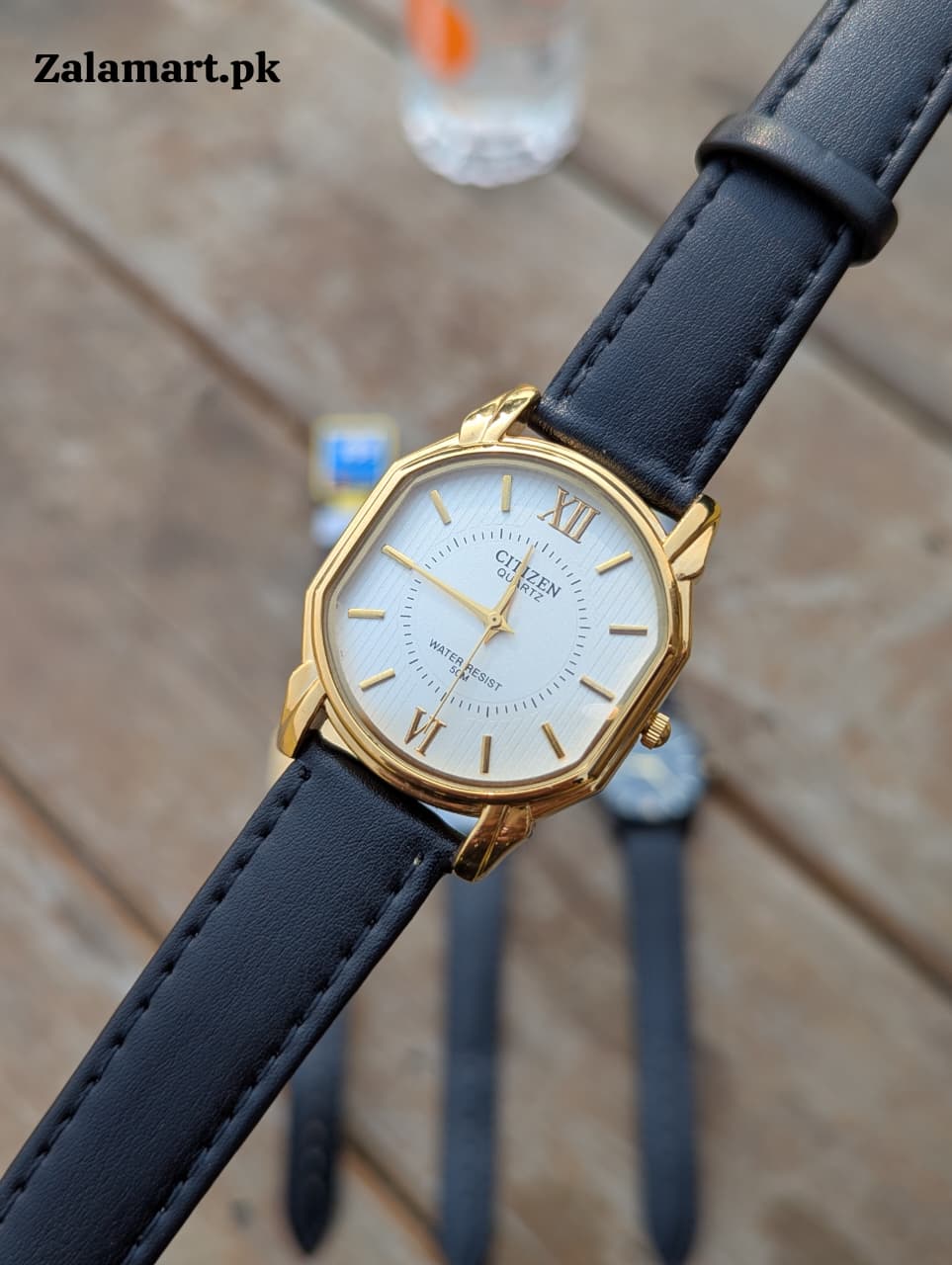 Citizen Minimal Watch with  Leather Strap