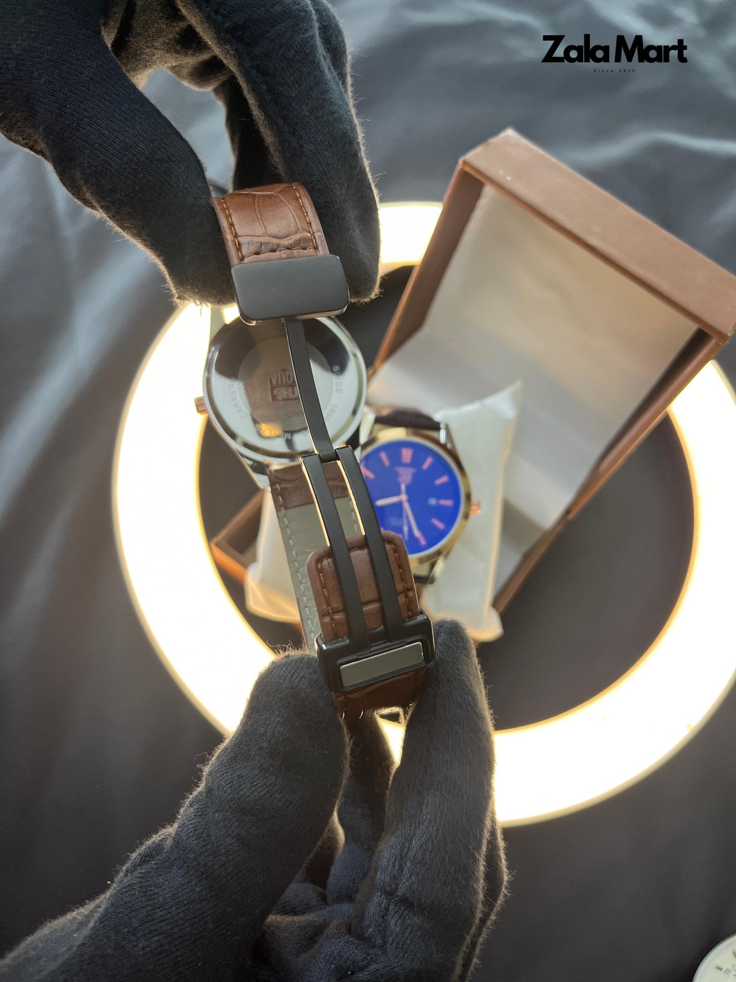 Carrera – Swiss Luxury Watch | Business Class Elegance with Date Function