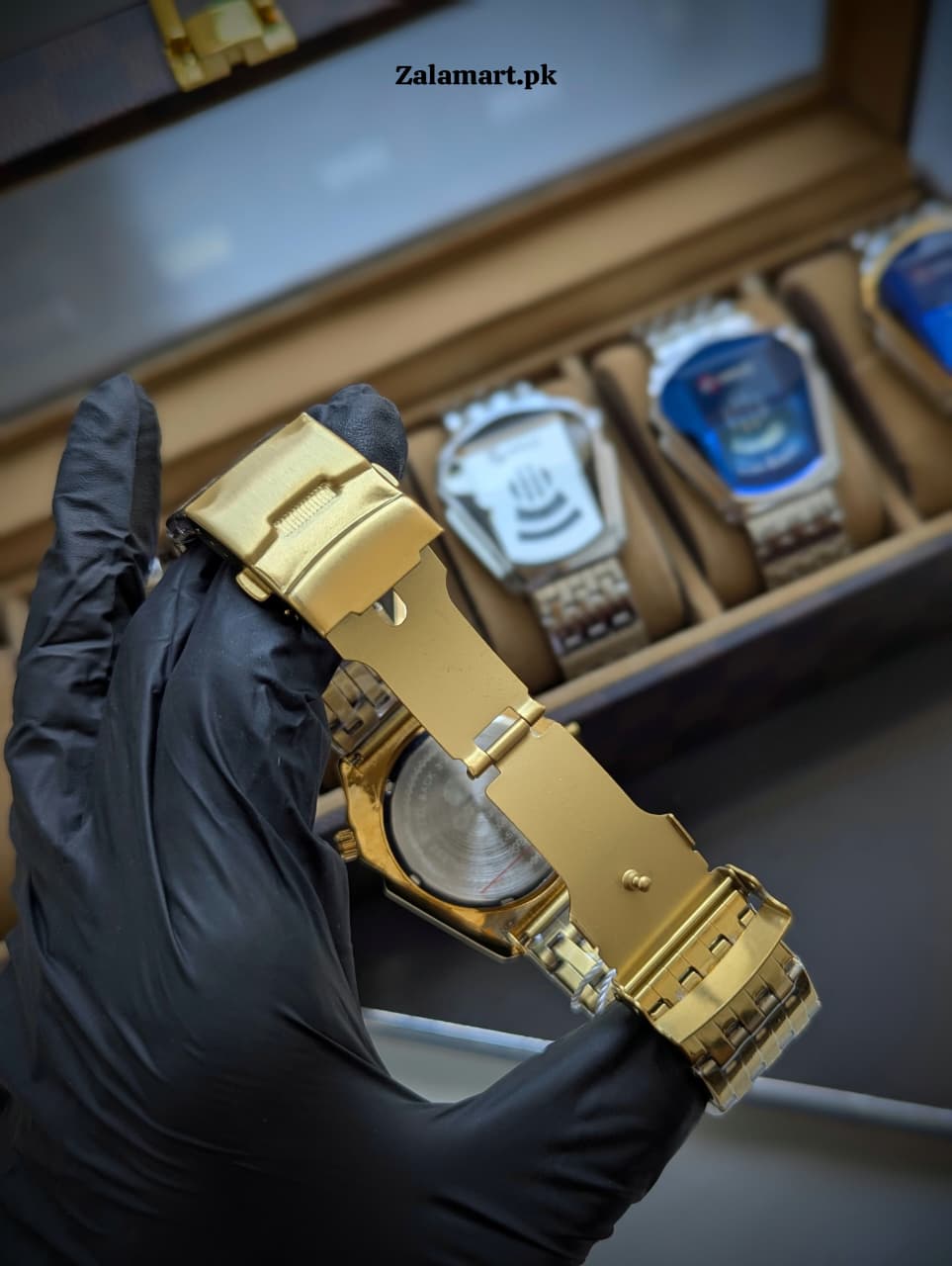 🦾 Orix Iron Man Edition Men’s Watch – Bold Superhero Design, Everyday Power