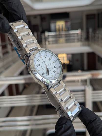 ⌚ Premium Stainless Steel Watch – Bold Look, Lasting Impression