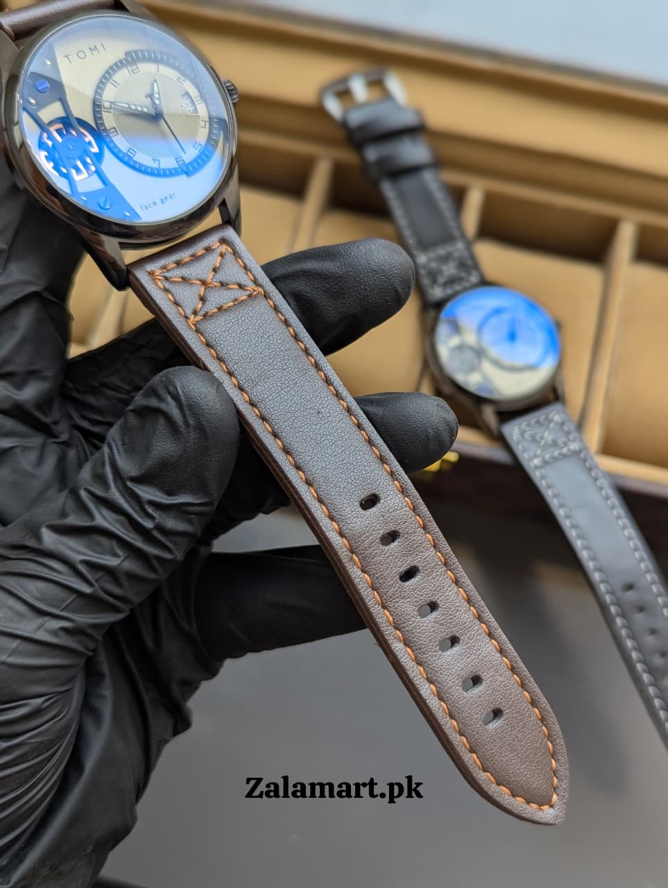 ⌚ Tomi Watch – Style Jo Har Lamha Saath De