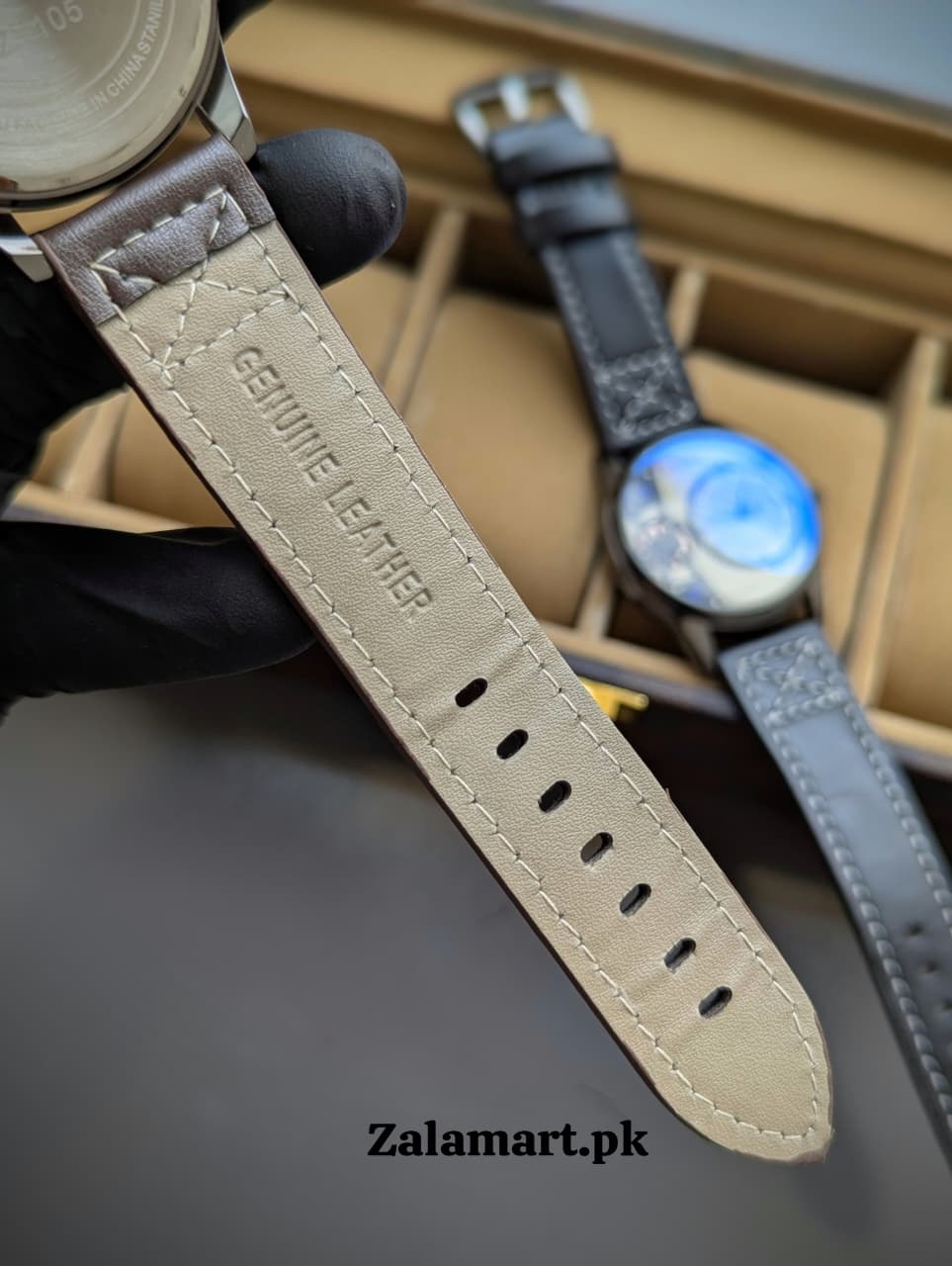 ⌚ Tomi Watch – Style Jo Har Lamha Saath De