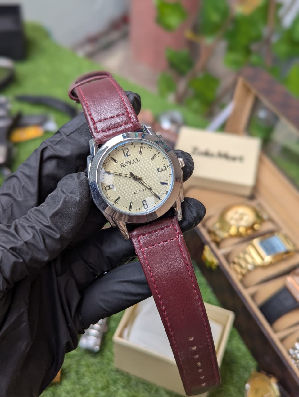 Classic Leather Strap Men’s Watch