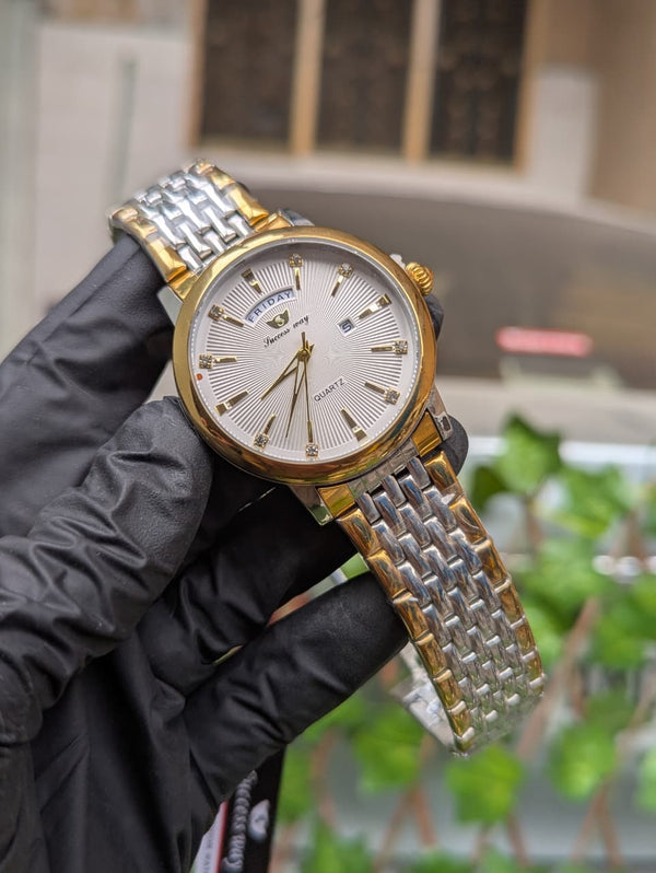 Premium Stainless Steel Men’s Watch with Day Display