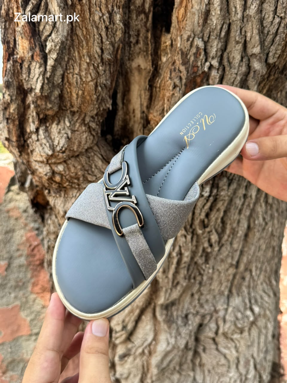 Ladies’ Luxury Cross-Strap Slippers – Stylish, Comfortable