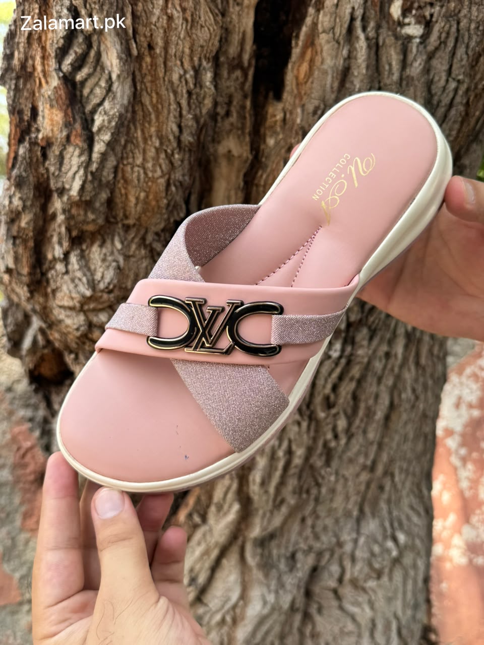 Ladies’ Luxury Cross-Strap Slippers – Stylish, Comfortable