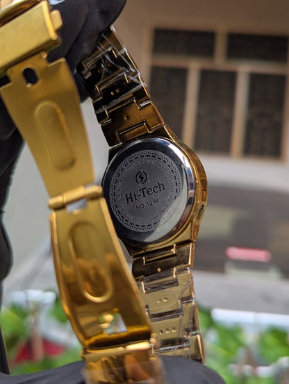 Premium Luxury Men’s Watch – Detailed Dial & Metal Bracelet