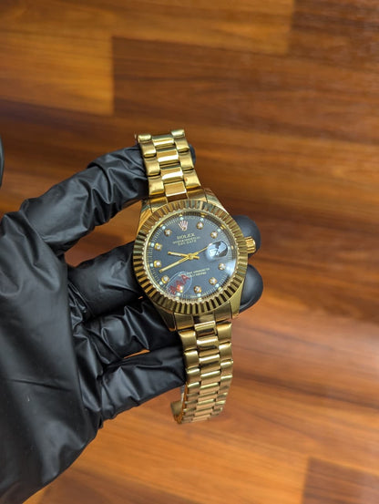 Classic Luxury Men’s Watch – Fluted Bezel & Stainless Steel Bracelet