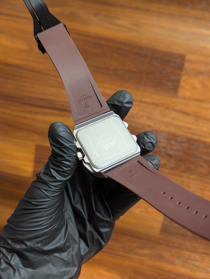 Premium Square Dial Men’s Watch – Sporty Silicone Strap