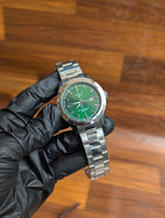 Green Dial Classic Men’s Watch – Stainless Steel Bracelet