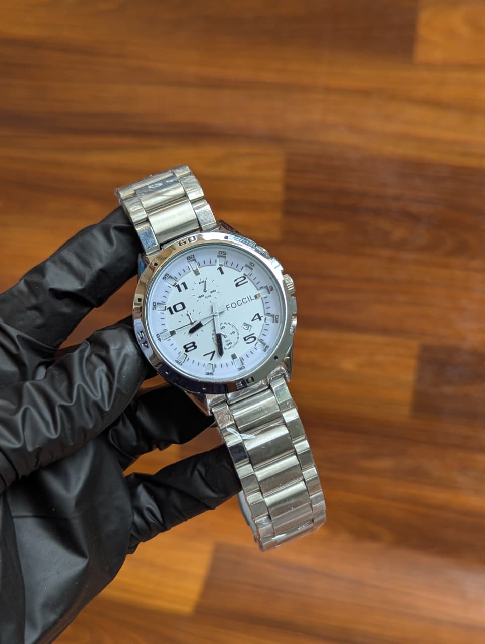⌚ Premium Stainless Steel Watch – Bold Look, Lasting Impression