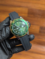 Green Luxury Dive Watch – Gold Bezel & Black Rubber Strap