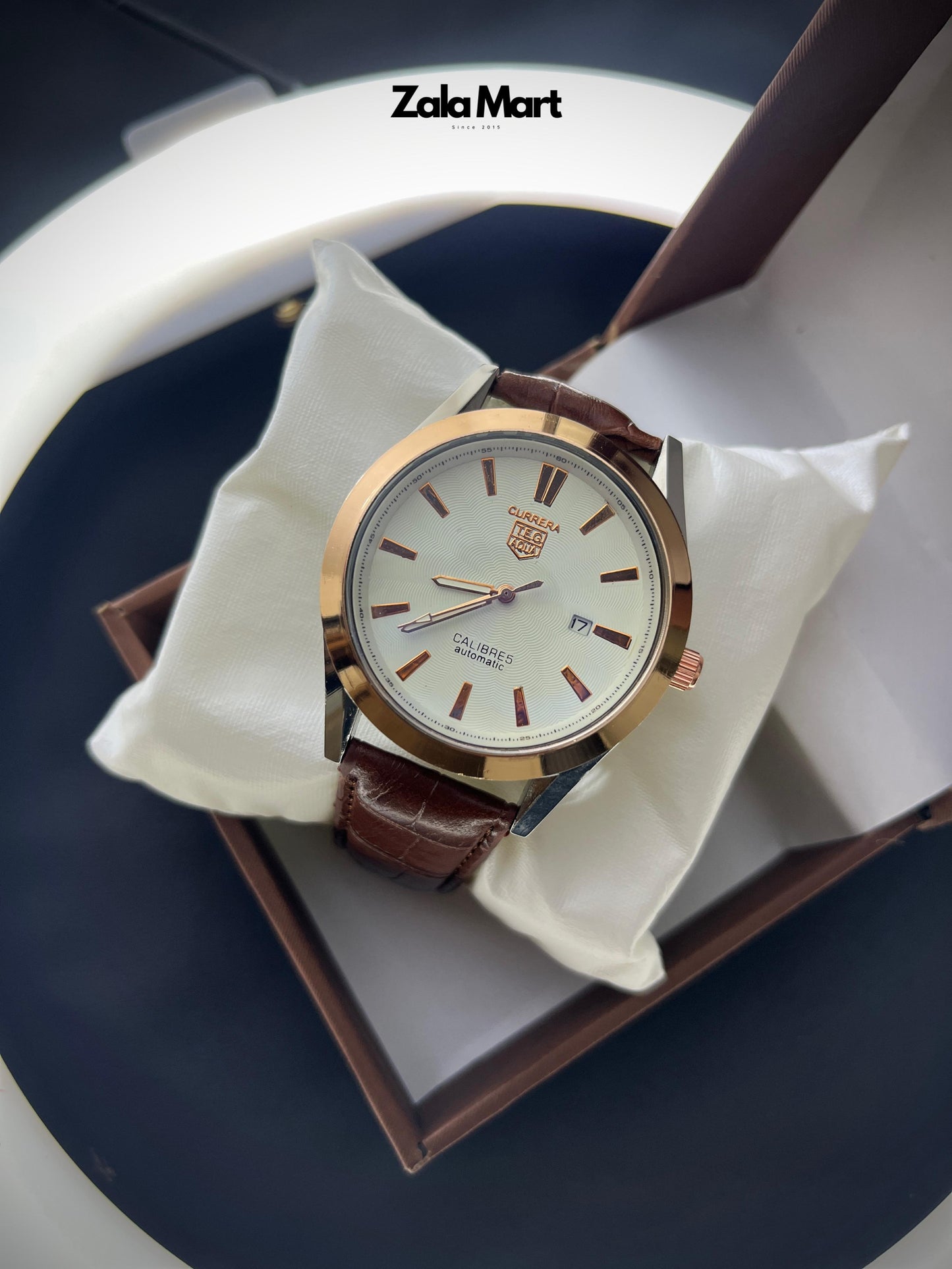 Carrera – Swiss Luxury Watch | Business Class Elegance with Date Function