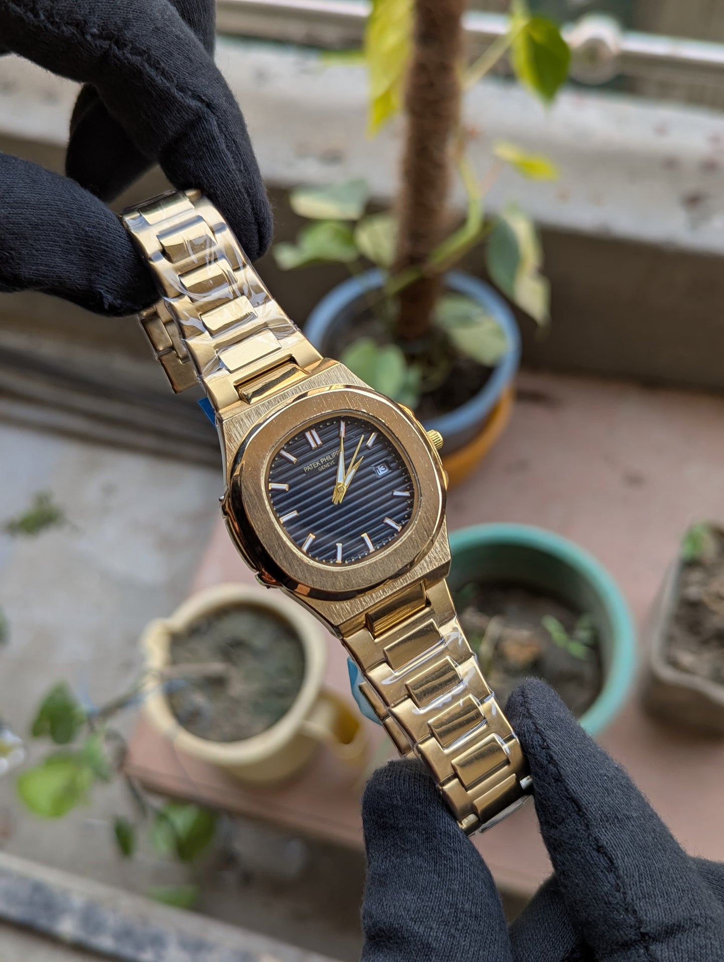 Patek Philippe – Elite Design with Master Lock & Chain