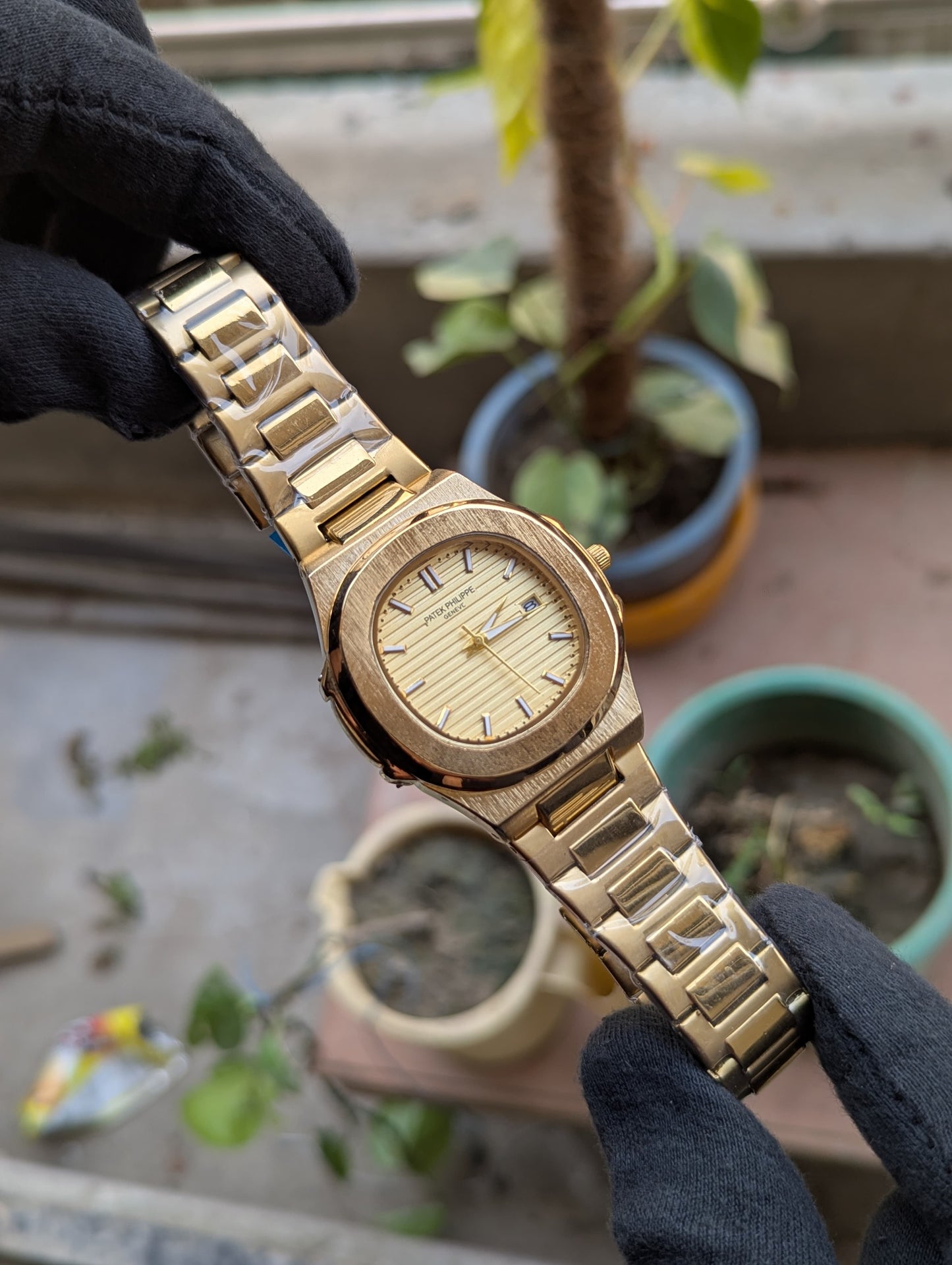 Patek Philippe – Elite Design with Master Lock & Chain