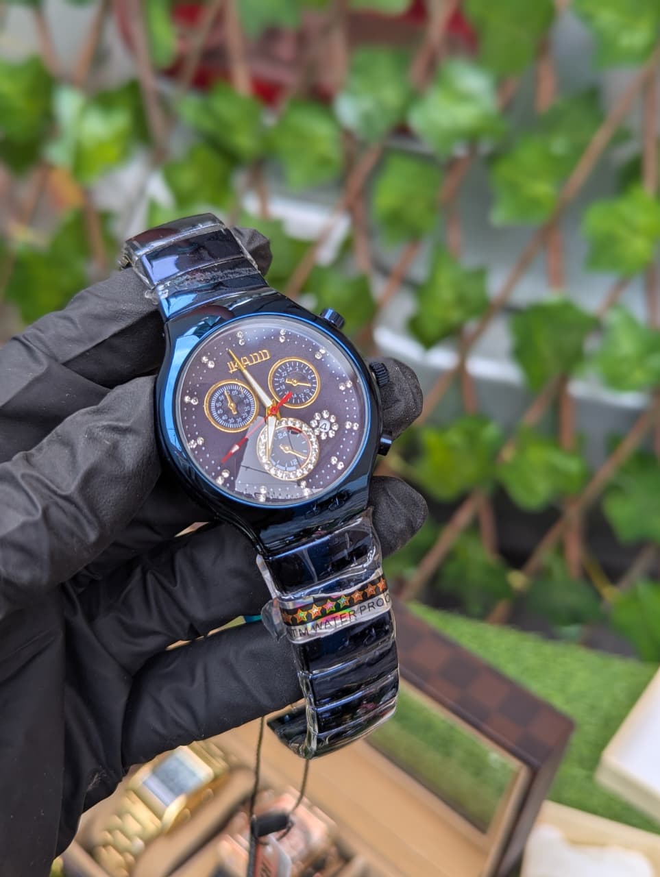 Luxury Stainless Steel Men’s Watch – Bold & Timeless Design