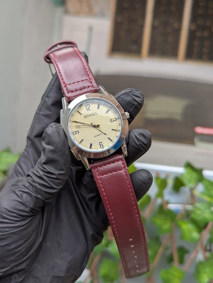 Classic Leather Strap Men’s Watch