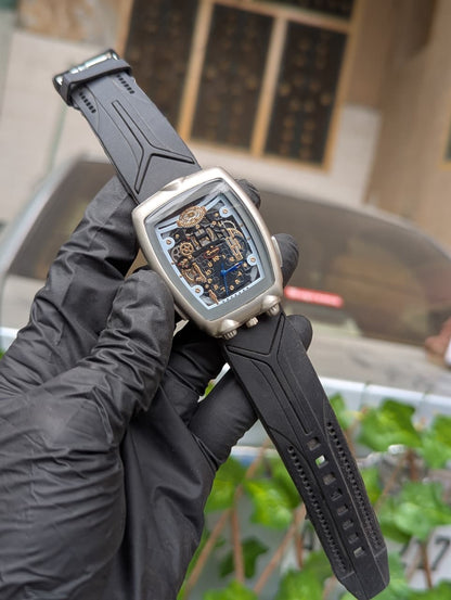 Classic Leather Strap Men’s Watch