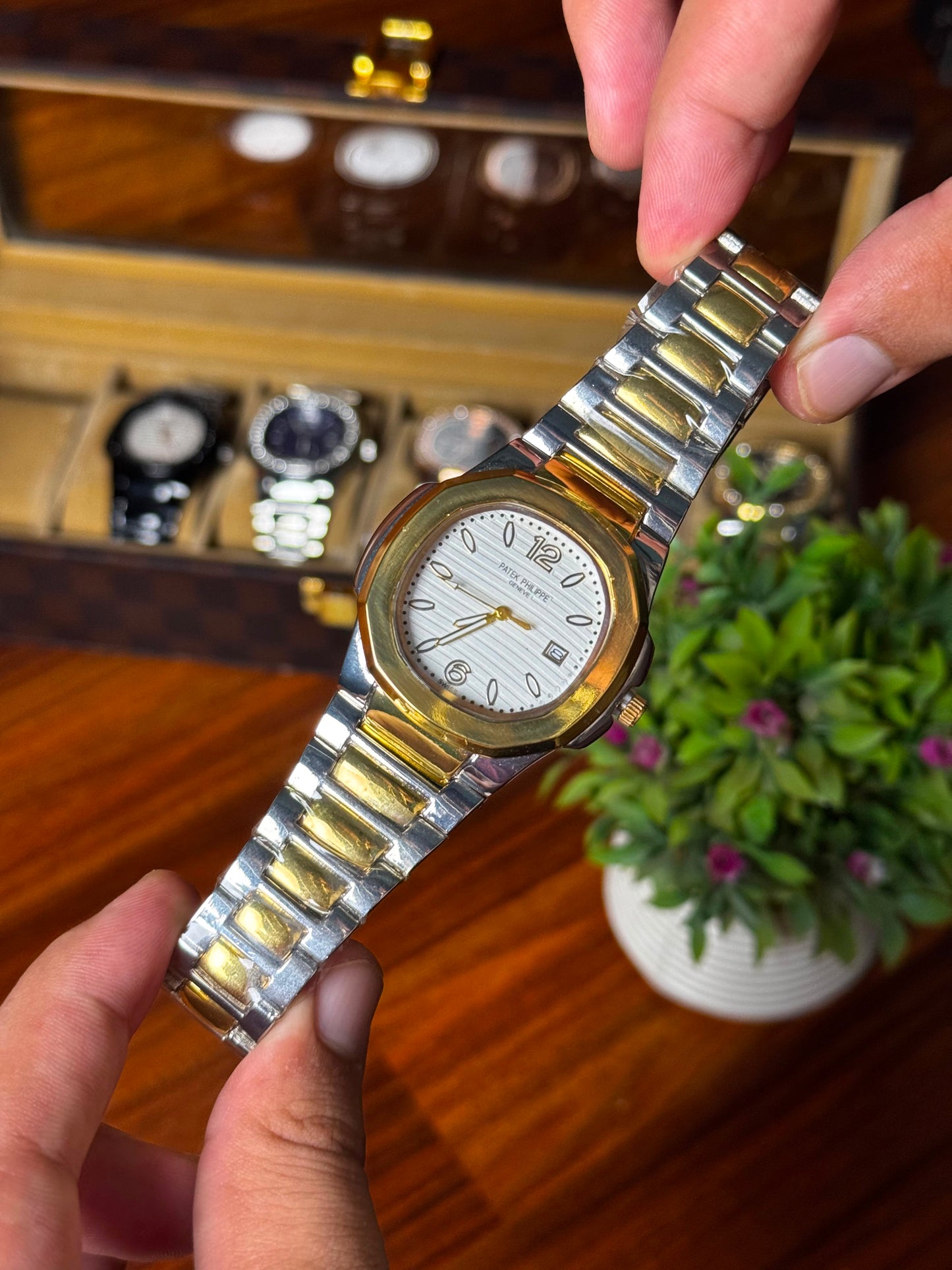 Luxury Patek Philippe Men's Watch – Elegant Stainless Steel Timepiece